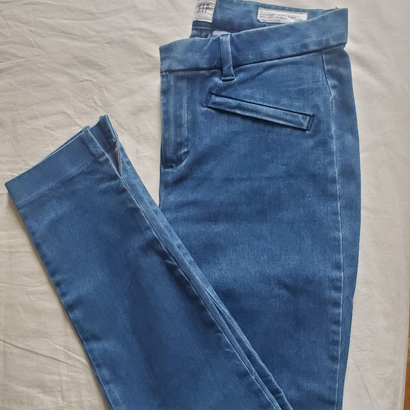 GAP Skinny Ankle Pants - Picture 2 of 5
